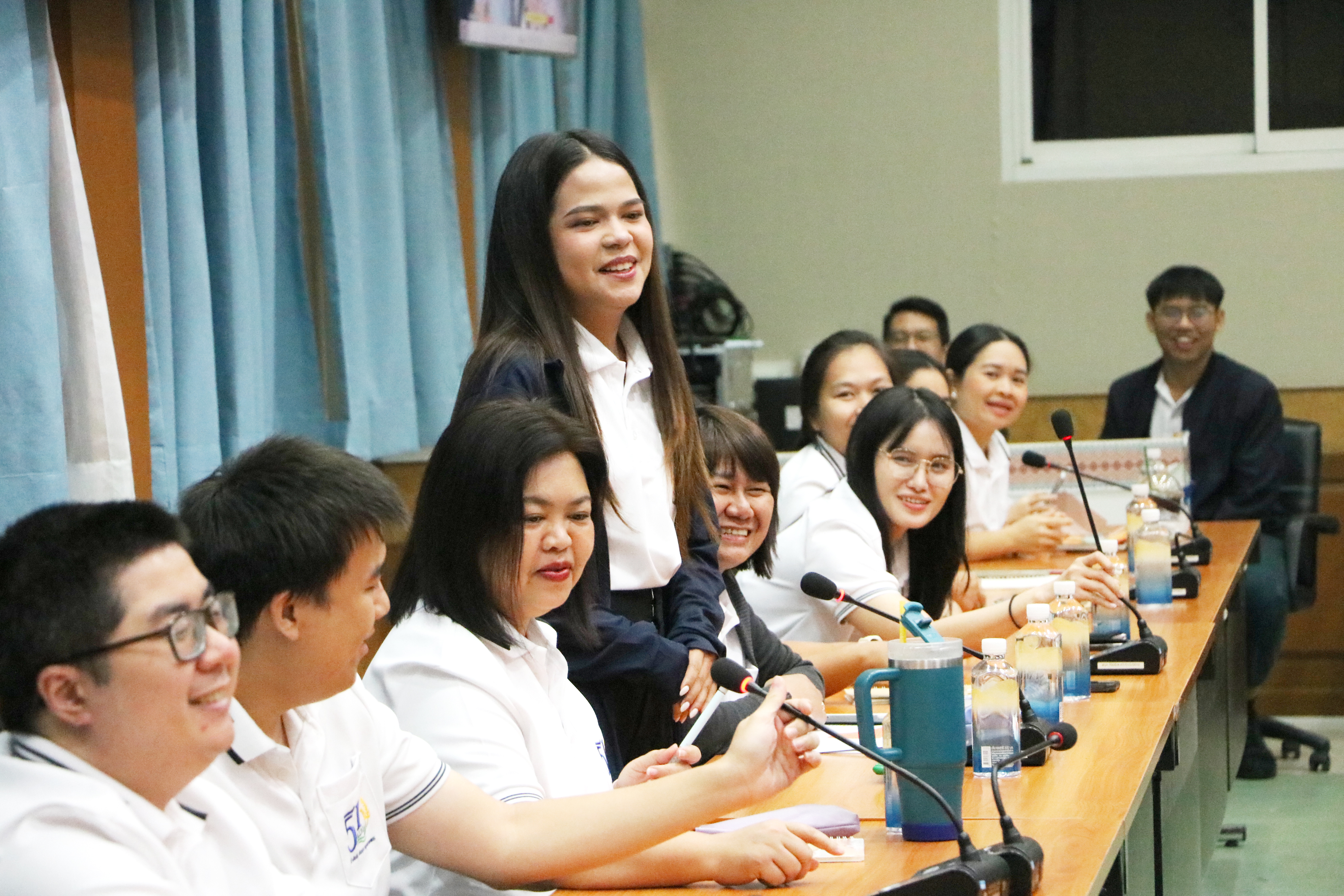 title - รองเลขาธิการ ส.ป.ก. มอบนโยบายนโยบายการดำเนินงานแก่สำนักบริหารกองทุน (สบท.)